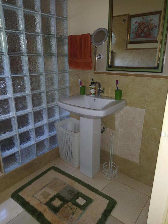 Gables Vacation Rentals With Private Gated Parking Onsite Knockpatrick Buitenkant foto