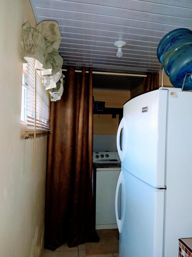 Gables Vacation Rentals With Private Gated Parking Onsite Knockpatrick Buitenkant foto