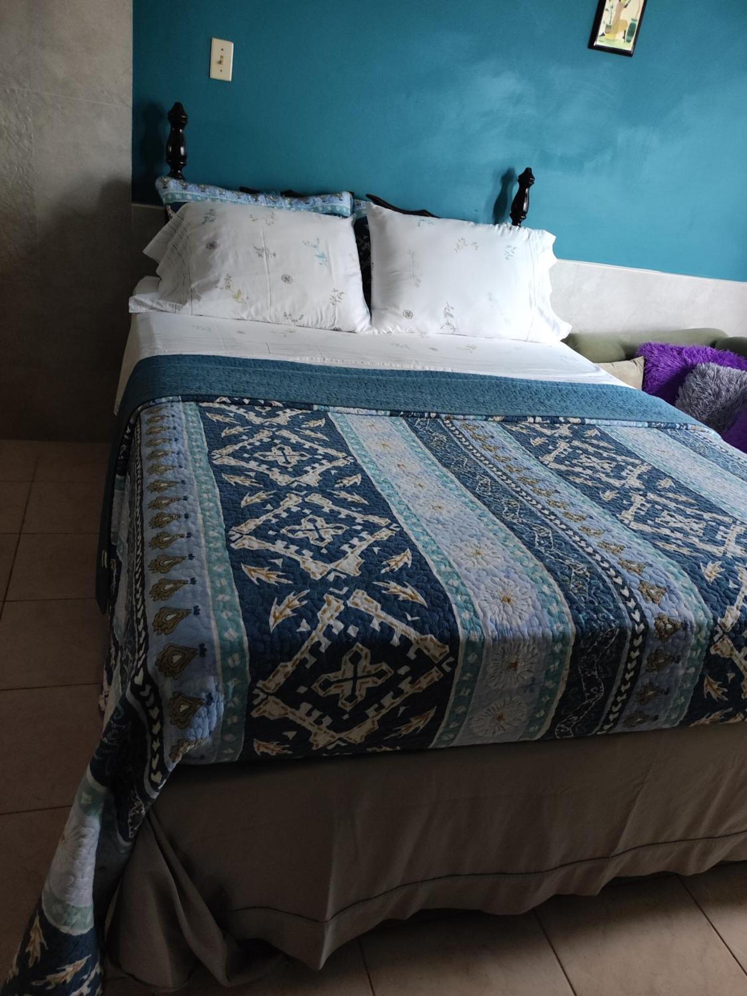 Gables Vacation Rentals With Private Gated Parking Onsite Knockpatrick Buitenkant foto